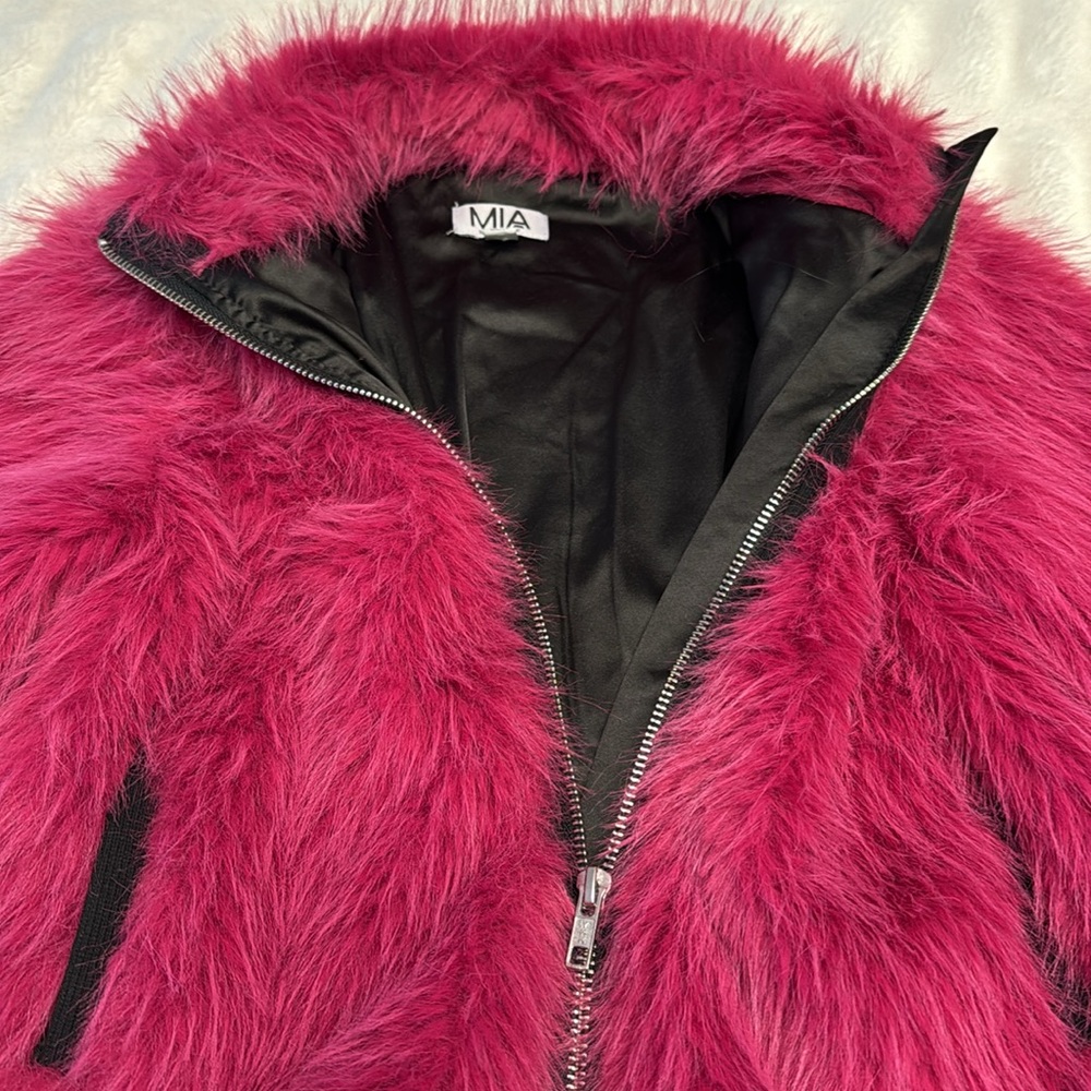 Jacket - Picture 2 of 3